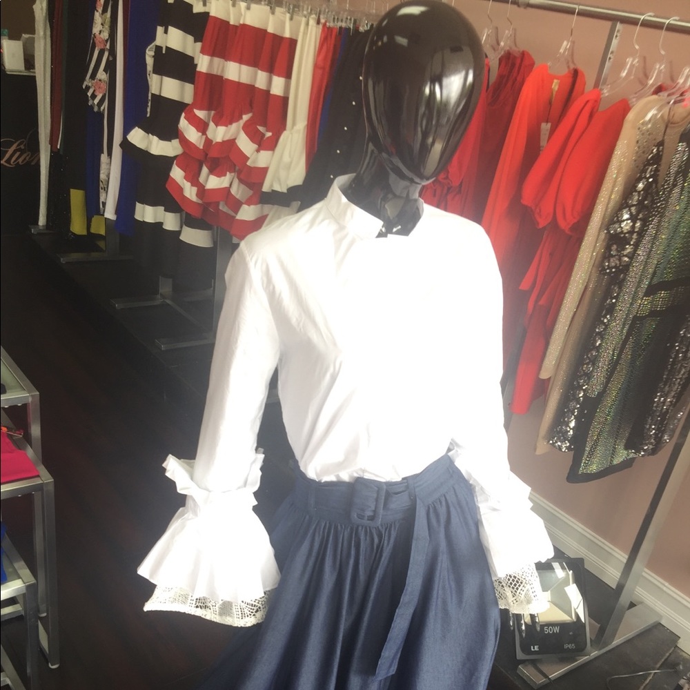 White cotton flare sleeves shirt